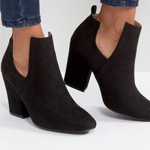 Brand New Black Kitten Heal Boots